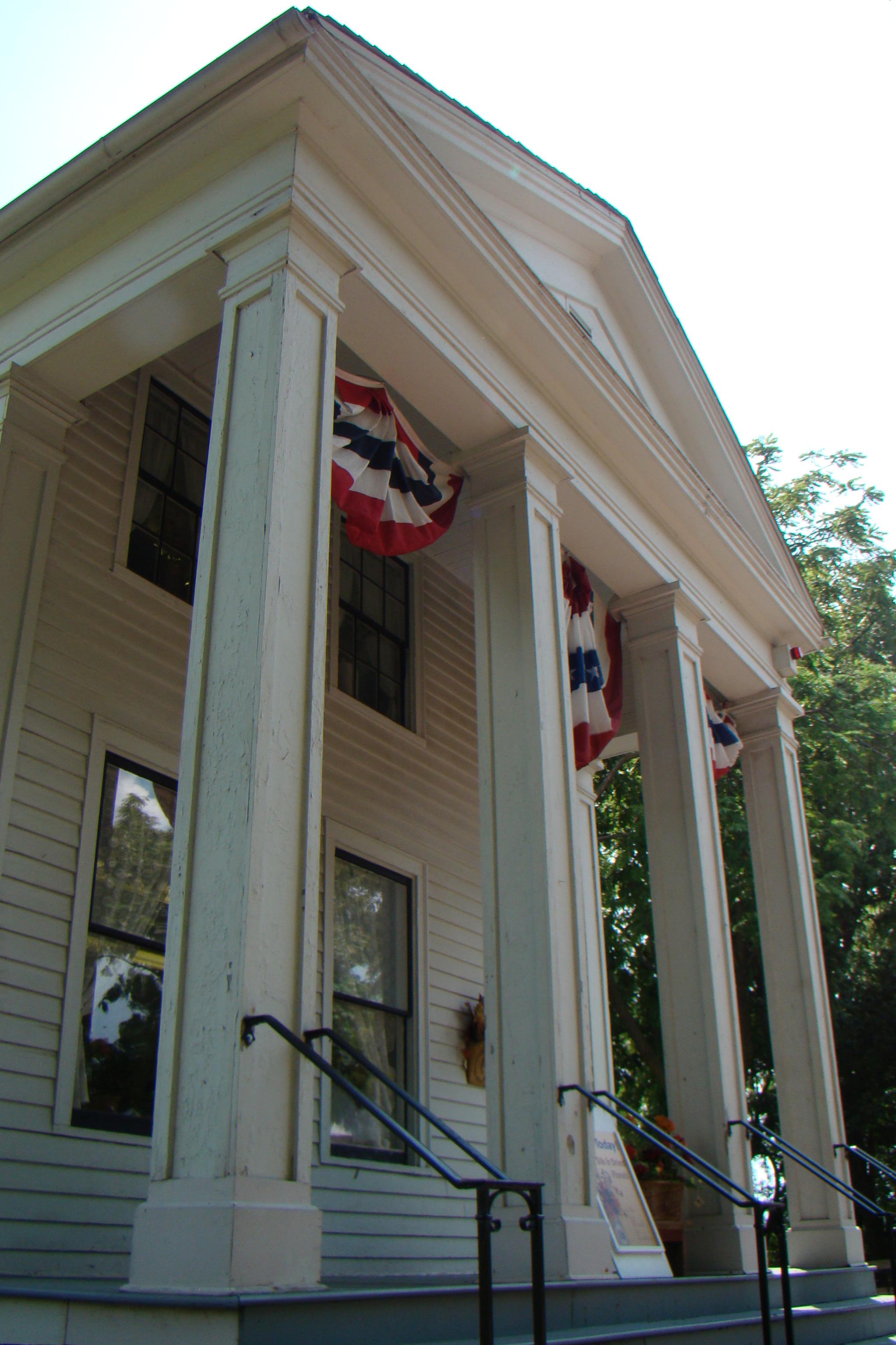 Daniels House front entry porch